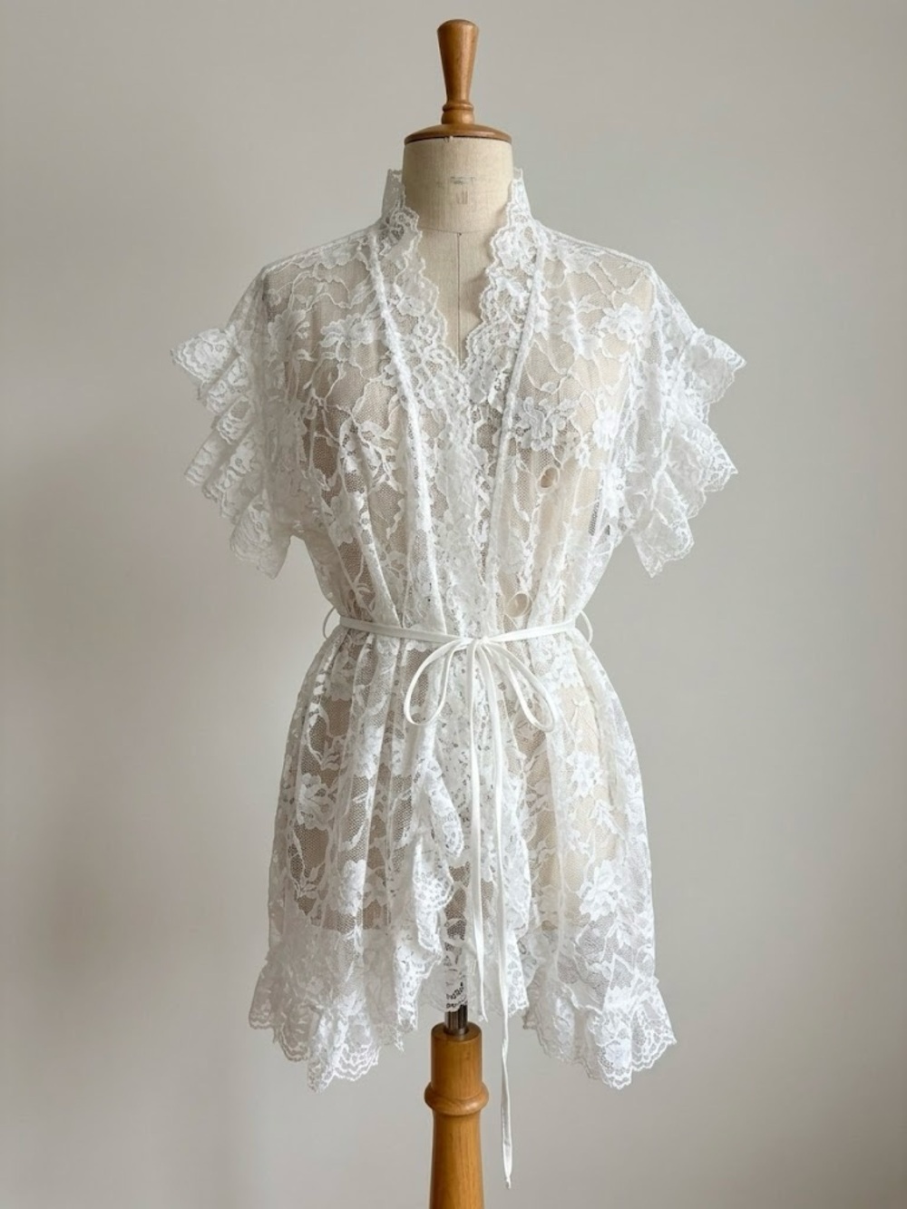VTG 80s Fredericks of Hollywood Sheer White Lace Robe Ruffle Sleeve Deadstock